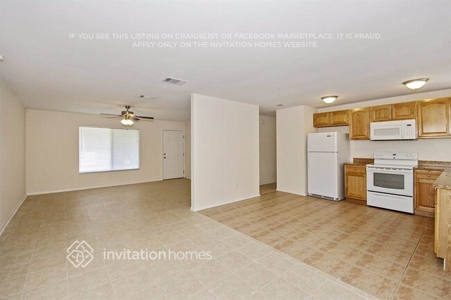 Building Photo - 370 Epping Ct