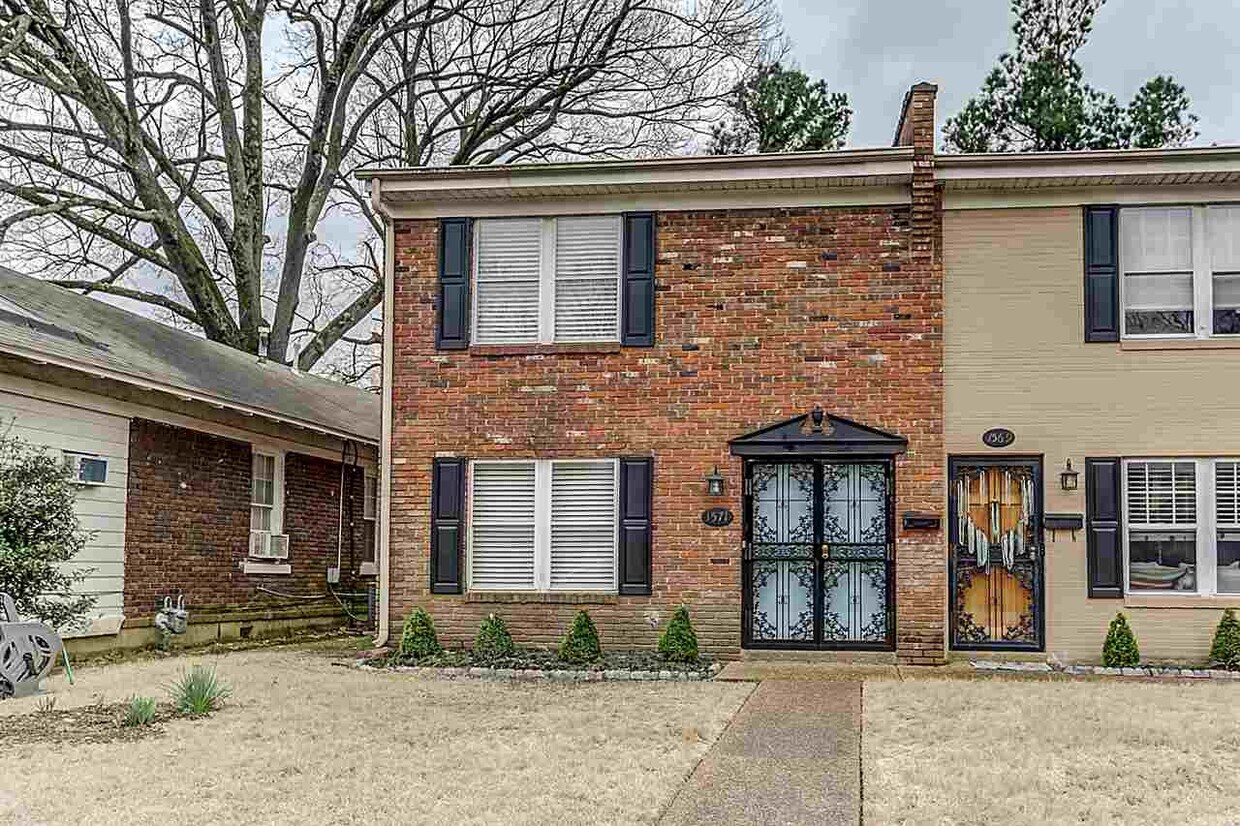 Foto principal - 1569 Forest Ave