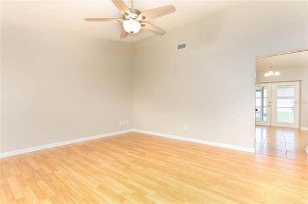 Building Photo - 854 N Jerico Dr