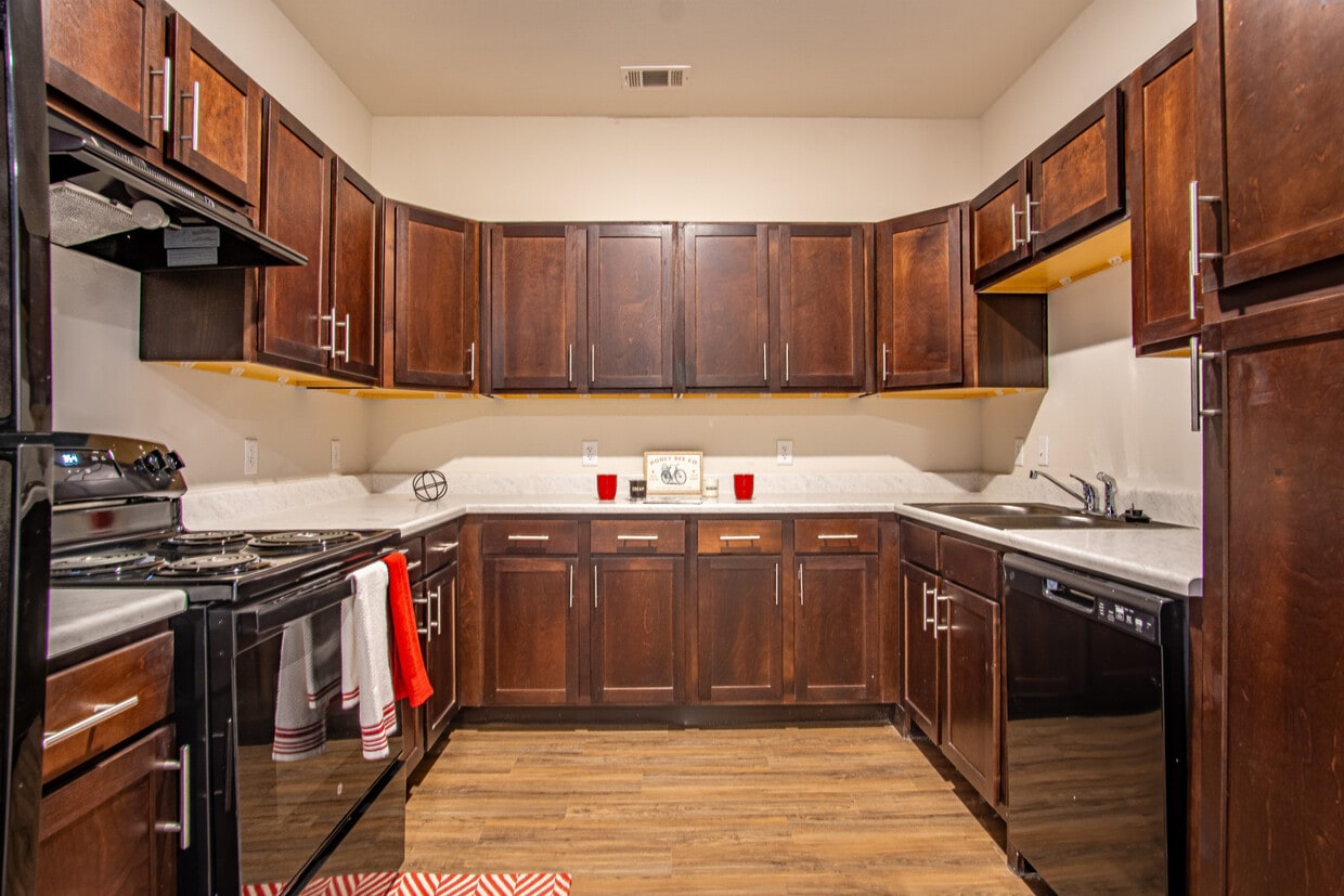 Primary Photo - K Avenue Lofts