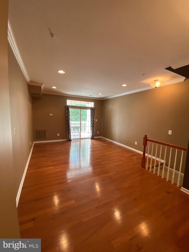Building Photo - 20385 Belmont Park Terrace