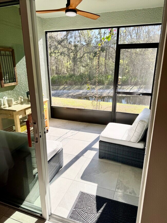 Foto del edificio - 12172 Grizzly Ln