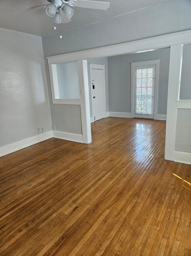 Building Photo - 312 S 500 E