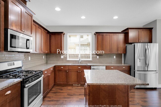 Foto del edificio - Light & Bright Four Bedroom Home in Tigard!