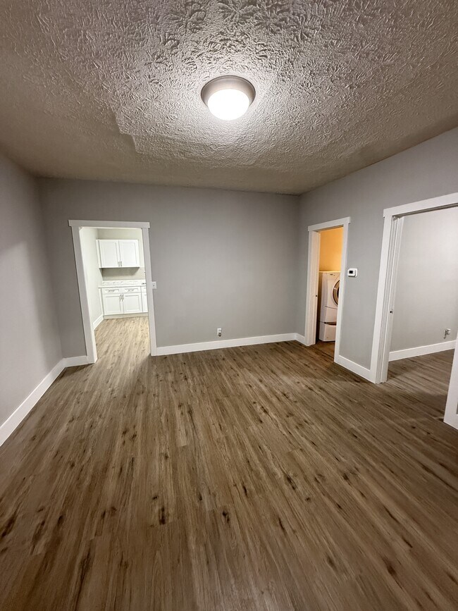 Foto del edificio - 1512 English Ave