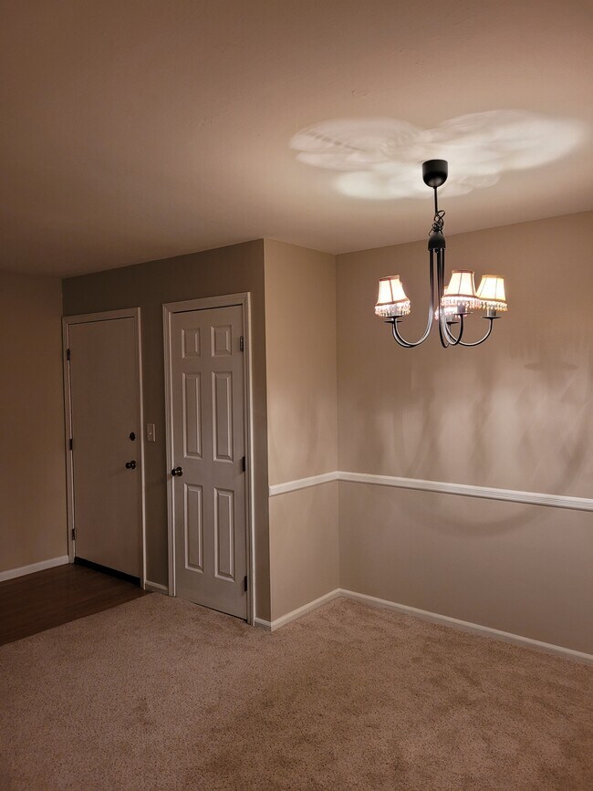 Foto del edificio - 335 Glendale Ave