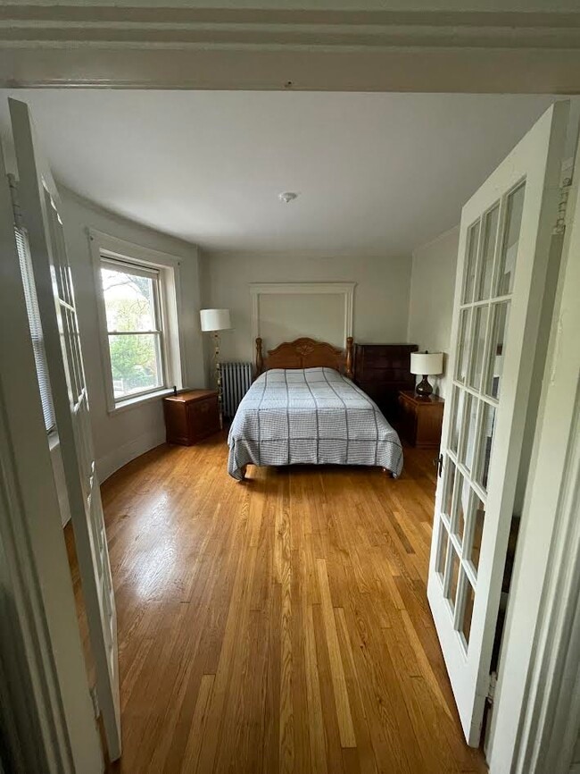 Building Photo - 96 Winthrop Rd