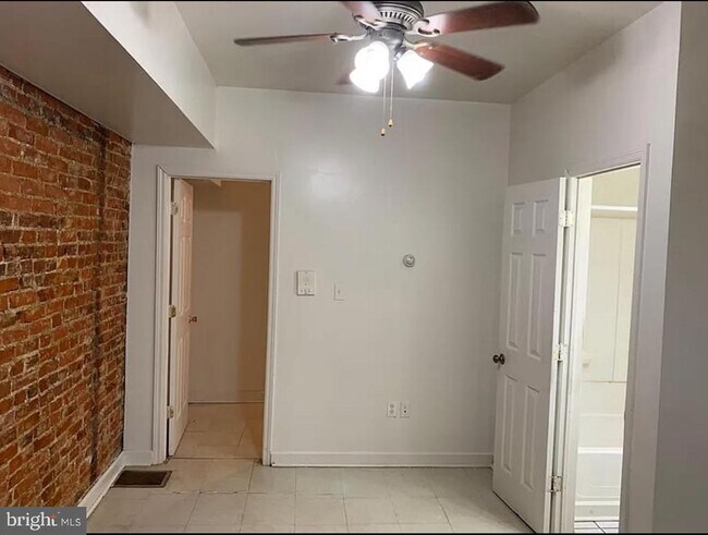 Foto del edificio - 5331 Market St