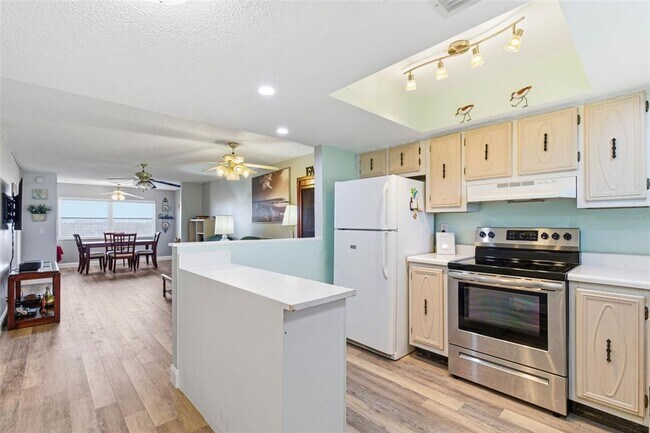 Foto del edificio - 801 83rd Ave N