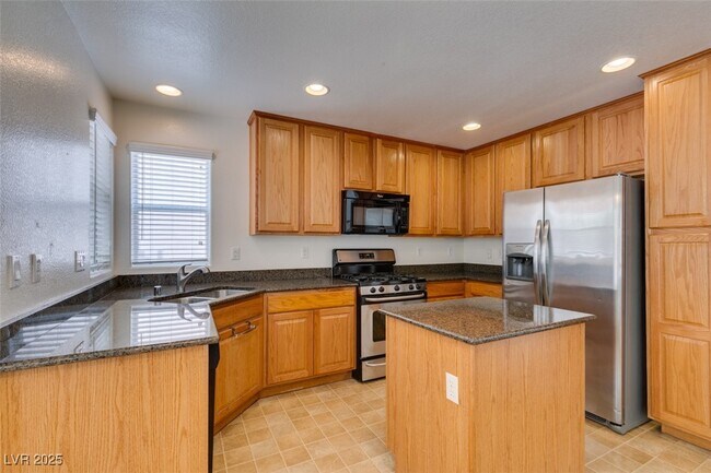 Building Photo - 2831 Kinknockie Way
