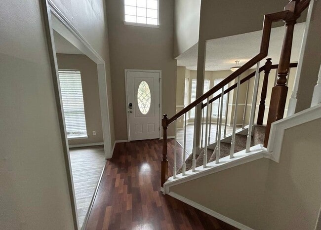 Building Photo - 4403 Horseshoe Ct