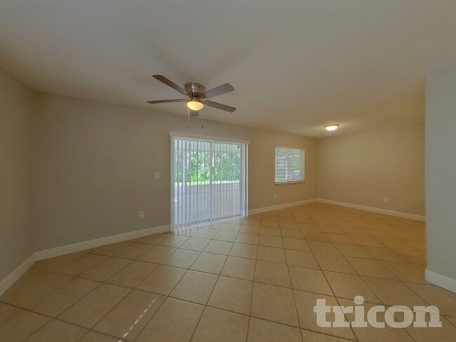 Building Photo - 27209 La Jolla Way