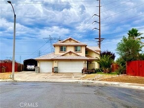 Building Photo - 8920 Breckenridge Ave