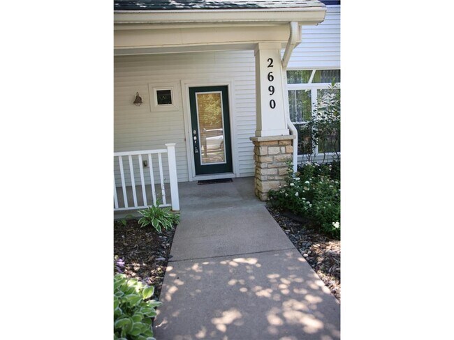 Foto del edificio - 2690 Pinkspire Ln E