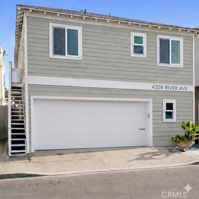 Building Photo - 4208 River