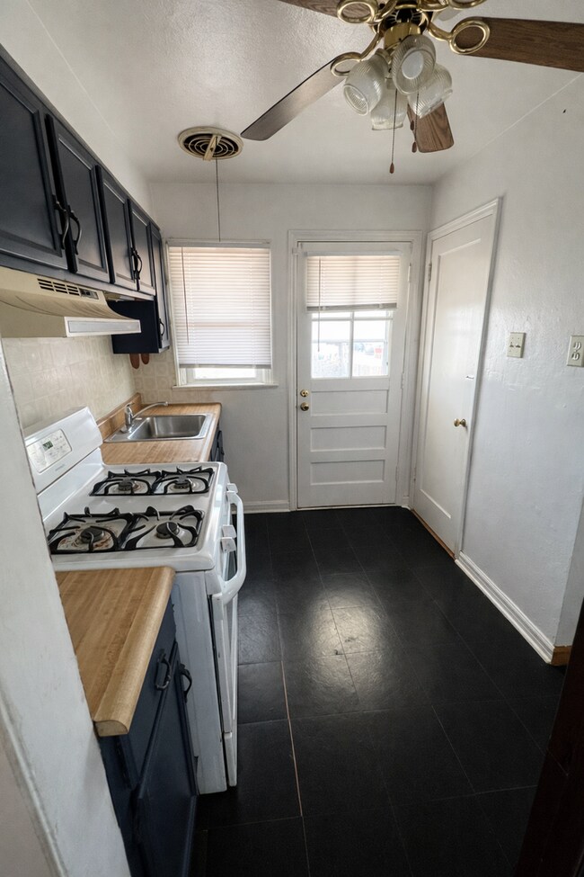 Foto del edificio - 9682 Lilly Jean Dr