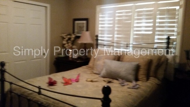 Foto del edificio - 5724 E Danbury Rd