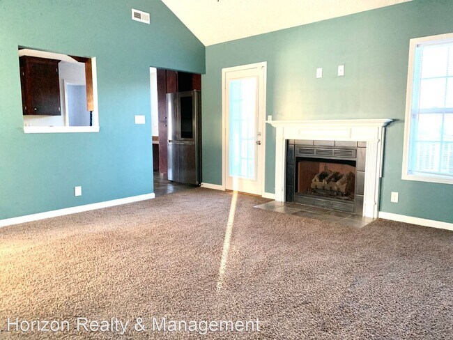 Foto del edificio - 4 br, 3 bath House - 1359 Constitution Dr
