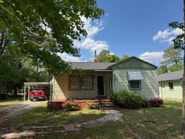 Primary Photo - 1625 Pineland Ave