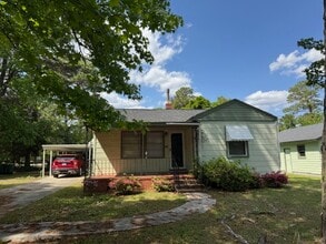 Building Photo - 1625 Pineland Ave