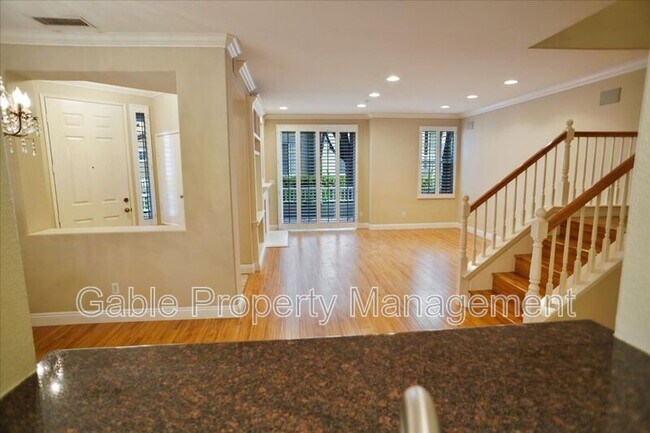 Foto del edificio - 23434 Abbey Glen Pl