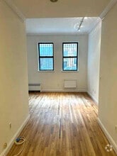 Building Photo - 180 W 103rd St
