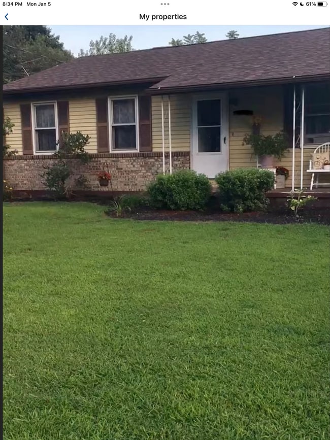 Building Photo - 1420 3rd Ave