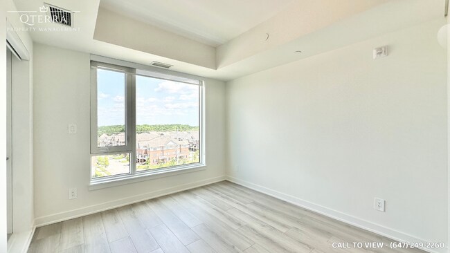 Building Photo - 612-1440 Clarriage Crt