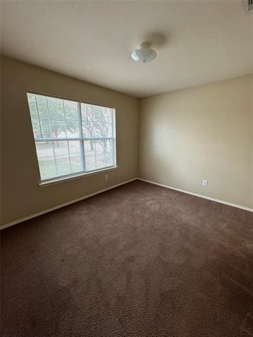 Building Photo - 2009 Kings Forest Dr