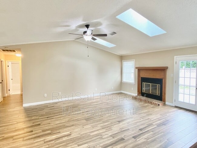 Building Photo - 1208 Brookhill Ct