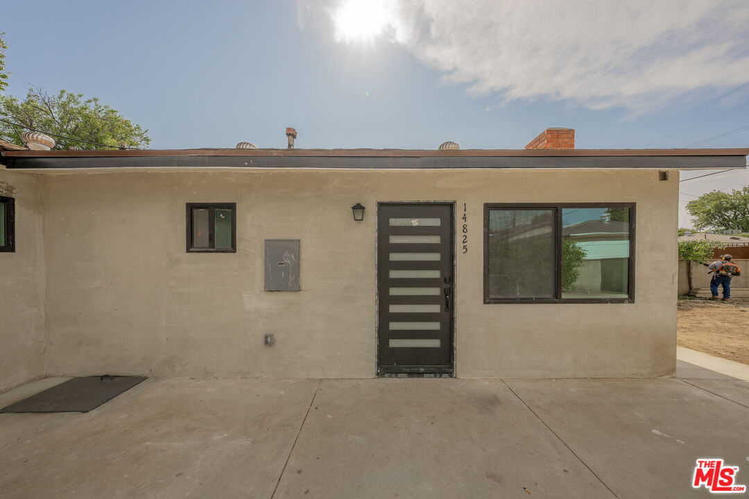 14825 Cohasset St, Los Angeles, CA 91405 House Rental in Los Angeles