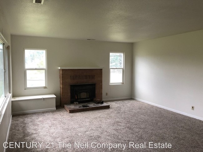 Building Photo - 3 br, 2 bath House - 19677 North Umpqua Hwy