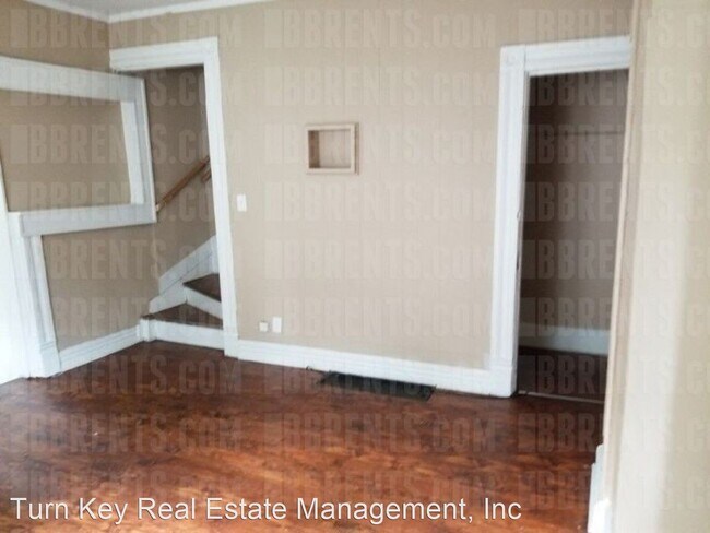 Building Photo - 3 br, 1 bath House - 1204 Pine Street,