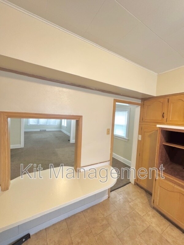 Building Photo - 3821 Martha Ave