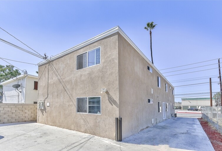Building Photo - 21110 Norwalk Blvd