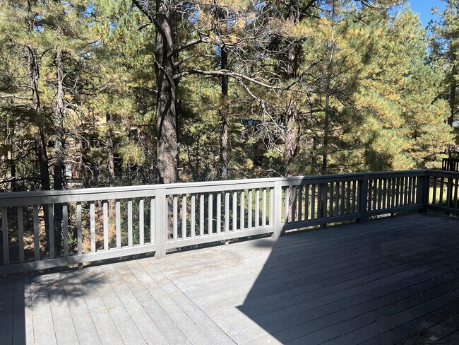 Foto del edificio - 2777 Burro Springs Ovi