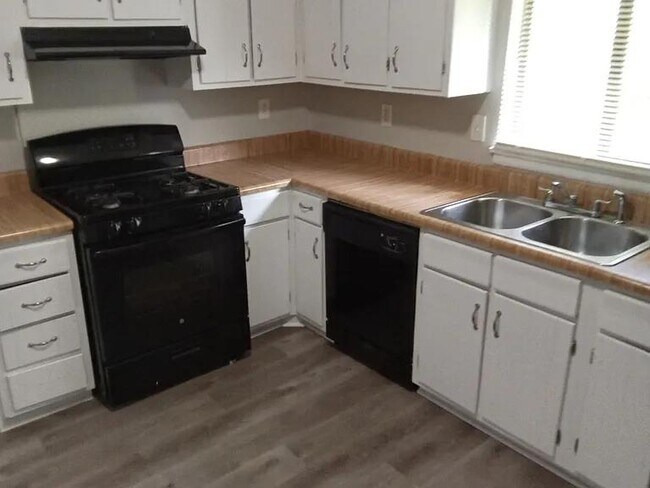 Foto del edificio - 30 Citation Ct