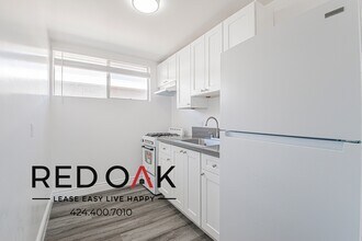 Building Photo - 12211 S Manor Dr