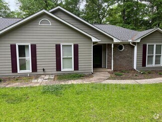 Building Photo - 7113 Chaucer Ln
