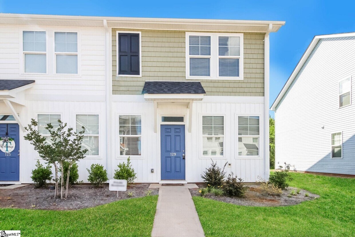 156 Vly Crk Dr, Boiling Springs, SC 29316 Condo for Rent in Boiling