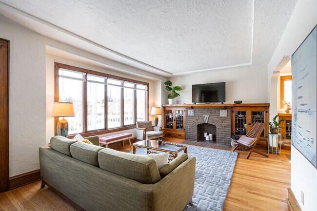 Foto del edificio - 3249 S Kinnickinnic Ave