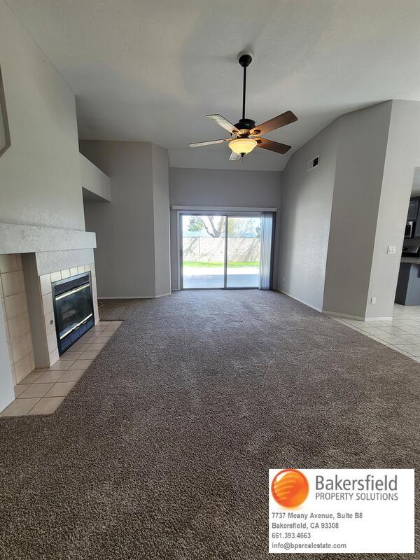 Building Photo - 10904 Via Vista