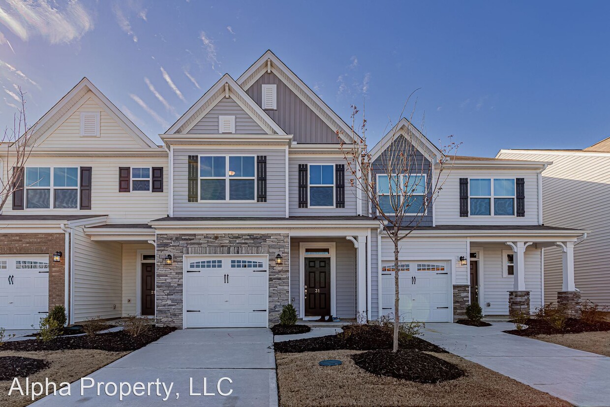 Foto principal - 3 br, 2.5 bath House - 31 Fair Village Ln
