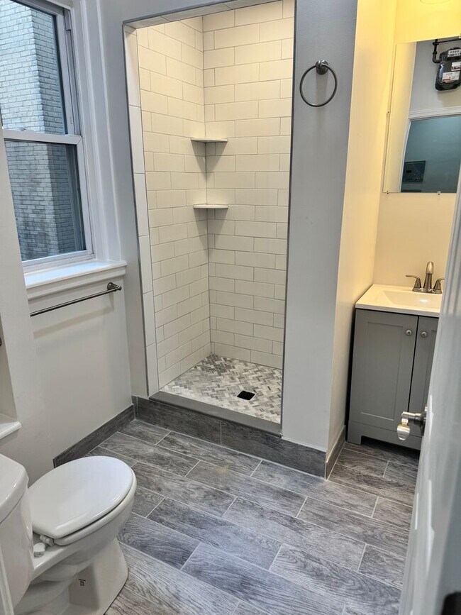 Foto del edificio - 2 bed/1 bath in Allston