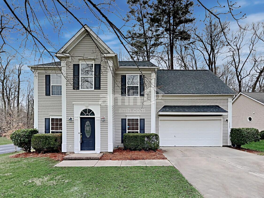 Foto principal - 1701 Colin Creek Ln