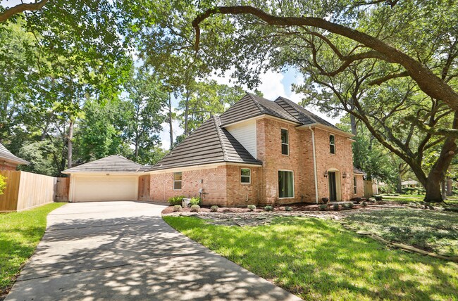 Foto del edificio - For Lease | 5 Bed, 2.5 Bath | 3,094 Sq Ft ...
