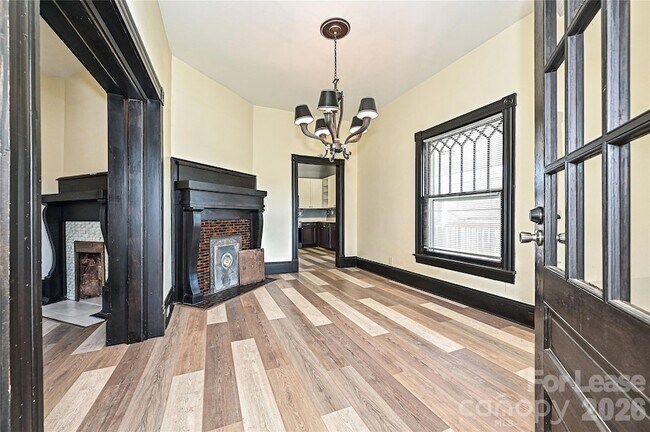 Foto del edificio - 1204 S Salisbury Ave