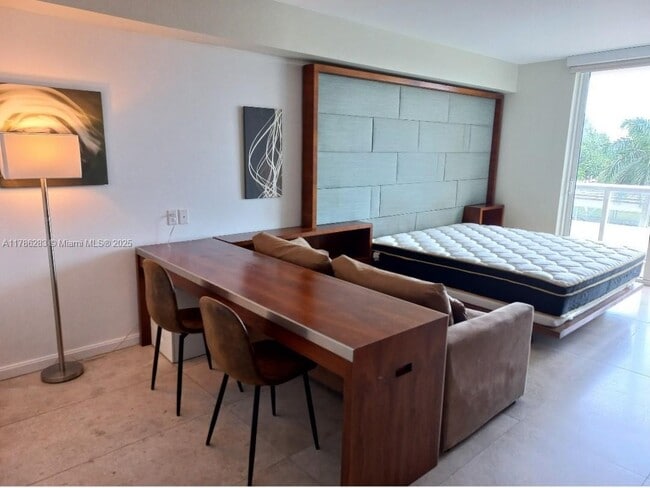 Building Photo - 50 Biscayne Blvd