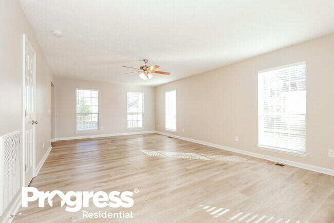 Building Photo - 301 Brent Cove