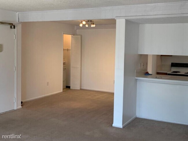 Building Photo - 12166 Melody Dr